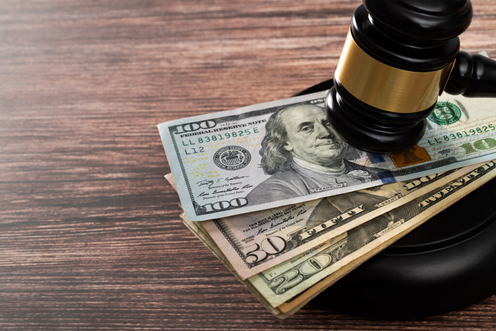 Eight Ways to Manage Legal Fees in Divorce