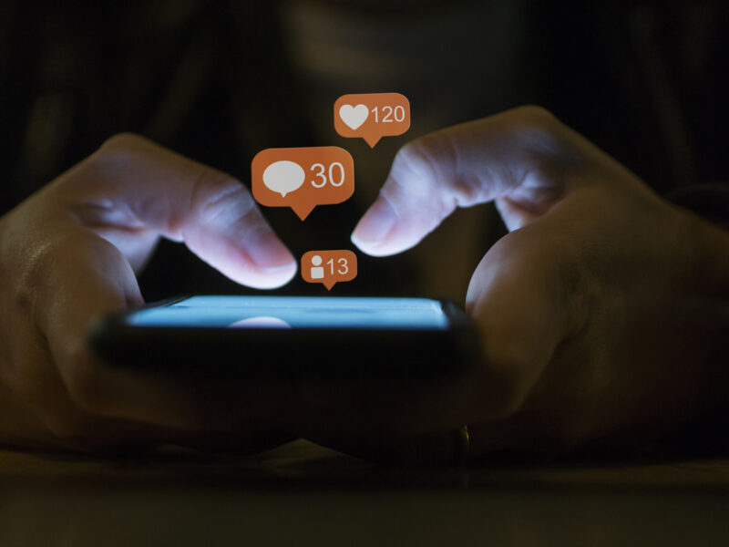 Social Media Dos and Don’ts During Divorce